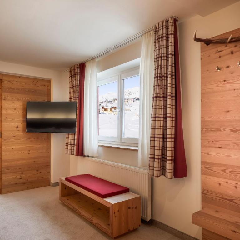 Kesselspitze Hotel & Chalet, Valamar Collection - 4 Star Superior - Suite für 2+2 Personen - 6