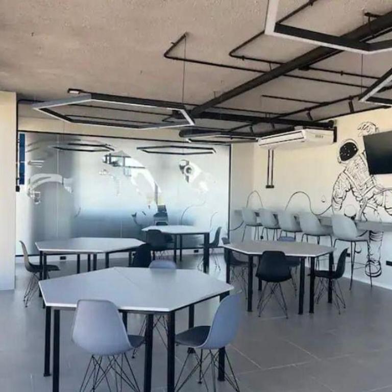 Comodo y lujos monoambiente Equipetrol NanoTec - One-Bedroom Apartment - 11