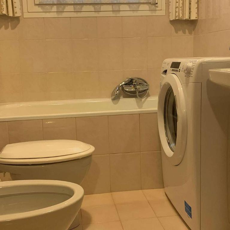 Appartamenti Ladina - Appartamento con 2 Camere da Letto e Balcone - 3