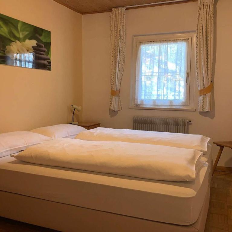 Appartamenti Ladina - Appartamento con 2 Camere da Letto e Balcone - 8