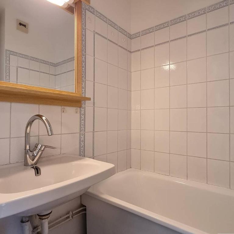 Appartement 2 pièces, 5 pers, proche pistes, commerces et télésiège, parking gratuit - FR-1-525-267 - Appartement - 2