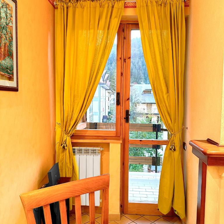 The Flowers - Casa Calicanto - Appartamento con 2 Camere da Letto - 6