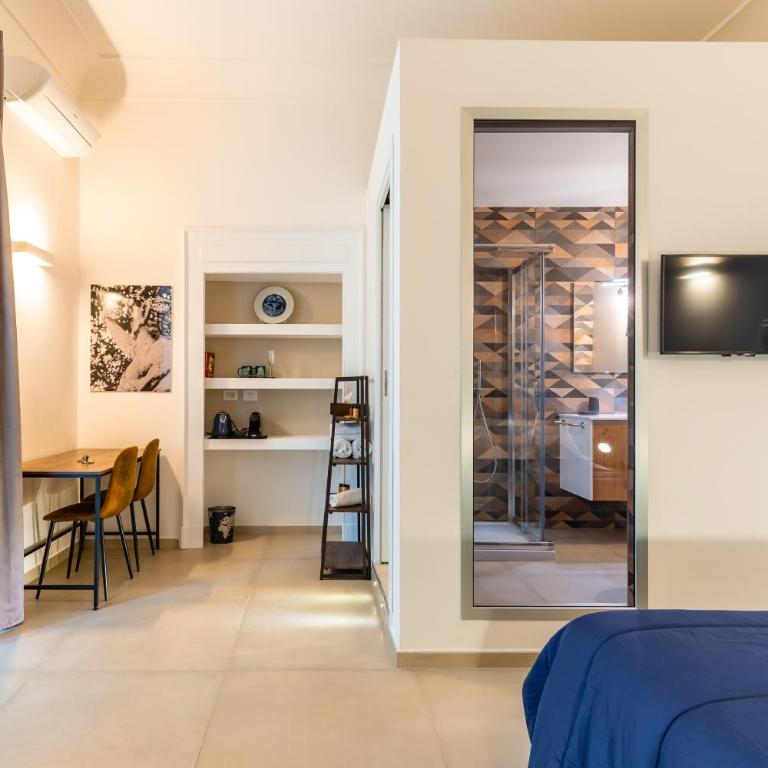 Residenza Partanna by Napoliapartments - Camera Matrimoniale Deluxe - 17
