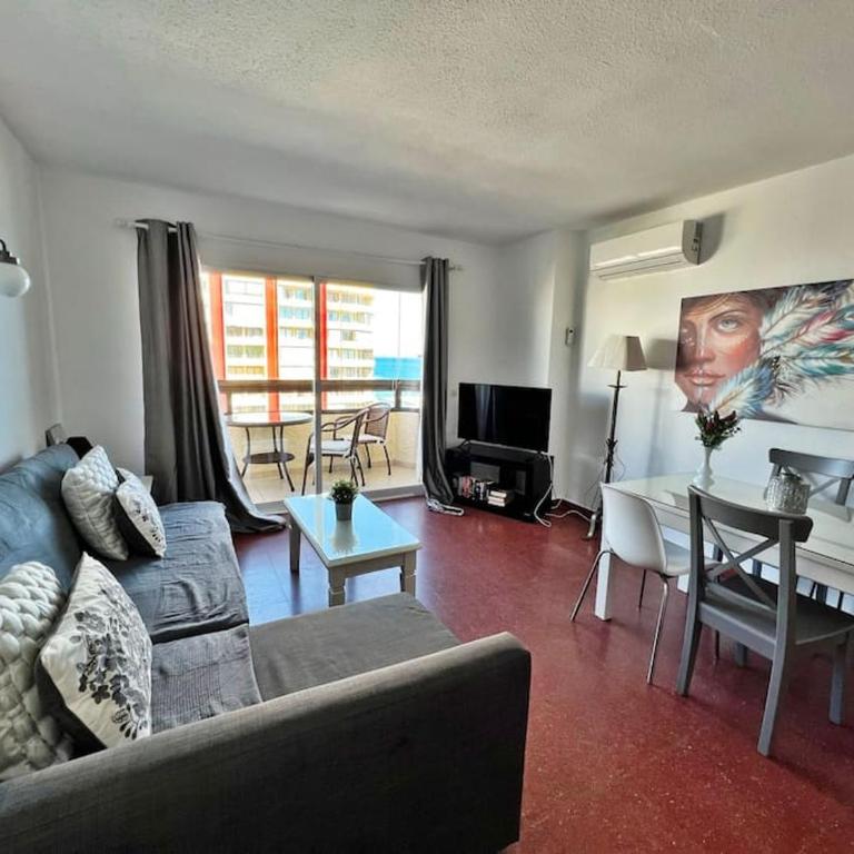Primera línea de playa con vistas al mar - One-Bedroom Apartment - 5