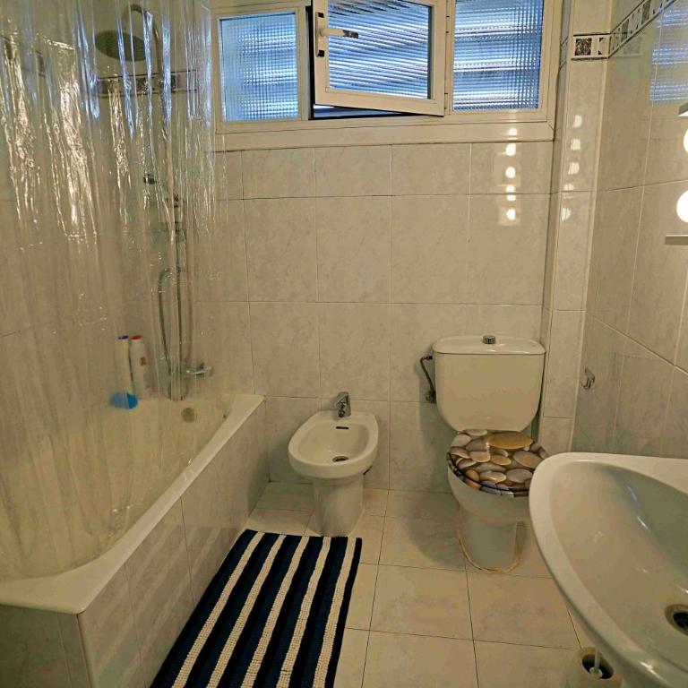 Apart 2 terrazas para 4 personas Bilbao centro - Apartment with Terrace - 40