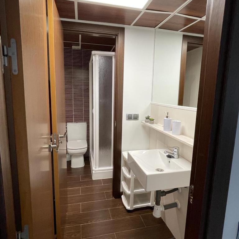 TECNOCORDOBA II aparcamiento privado gratuito y piscina - Apartamento de 1 dormitorio - 9