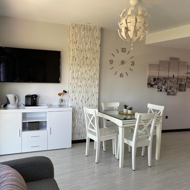 TECNOCORDOBA II aparcamiento privado gratuito y piscina - Apartamento de 1 dormitorio - 4