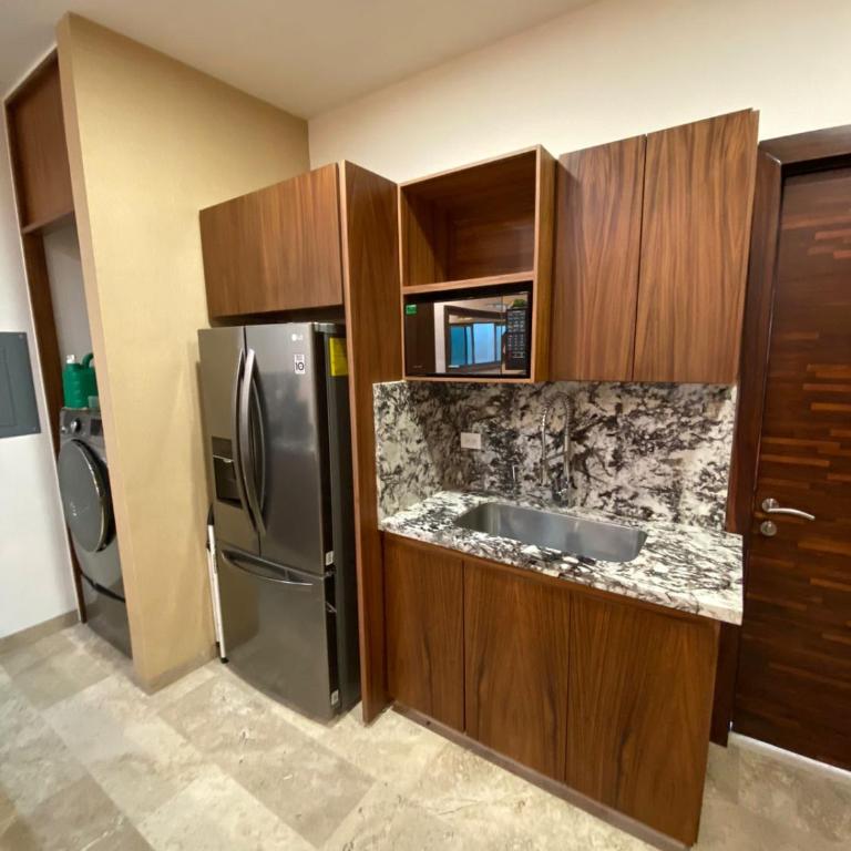 Luxury 2 bedroom apt 3 min away from the boardwalk/malecon - Apartamento de 2 dormitorios - 19