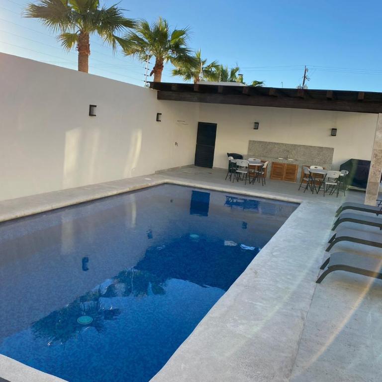 Luxury 2 bedroom apt 3 min away from the boardwalk/malecon - Apartamento de 2 dormitorios - 4