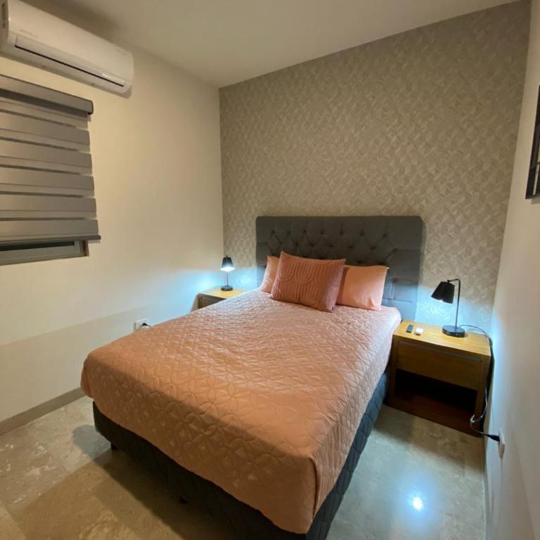 Luxury 2 bedroom apt 3 min away from the boardwalk/malecon - Apartamento de 2 dormitorios - 12