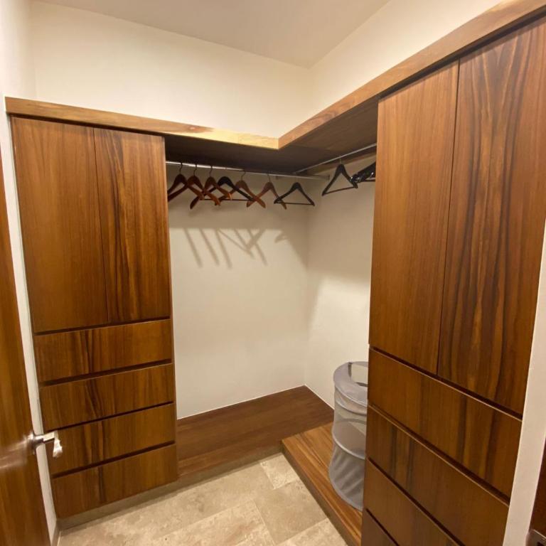 Luxury 2 bedroom apt 3 min away from the boardwalk/malecon - Apartamento de 2 dormitorios - 16
