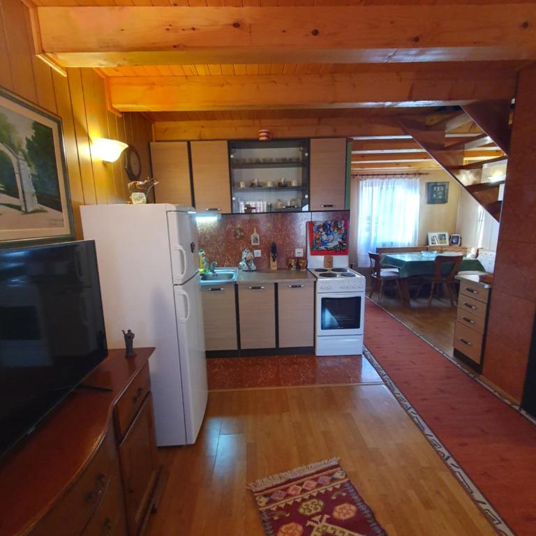 Chalet LENA & One Bedroom Apartment Lena - One-Bedroom Chalet - 11