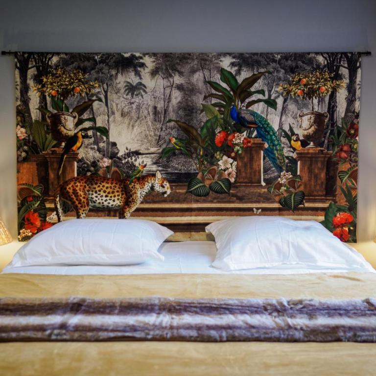 Au roi lion, place Saint Michel - Appartement 1 Chambre - 21