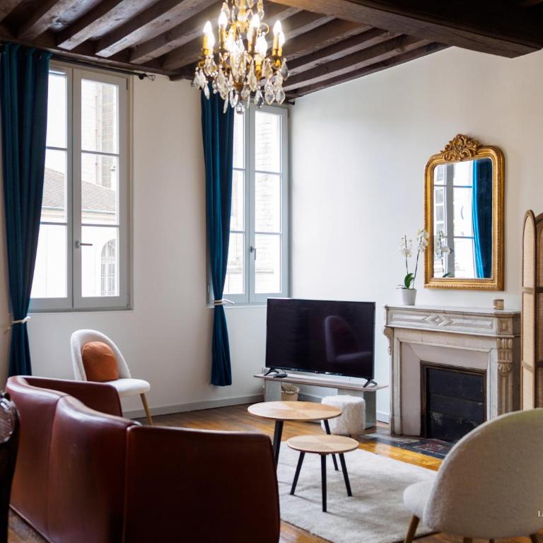 Au roi lion, place Saint Michel - Appartement 1 Chambre - 3