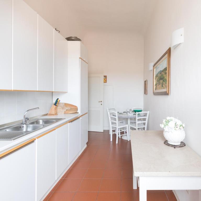 A touch of History, in Santa Reparata - Appartamento con 3 Camere da Letto - 45