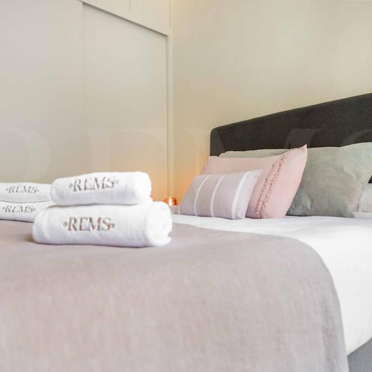Luxurious apartment in center with parking by REMS - Apartamento de 2 dormitorios - 27