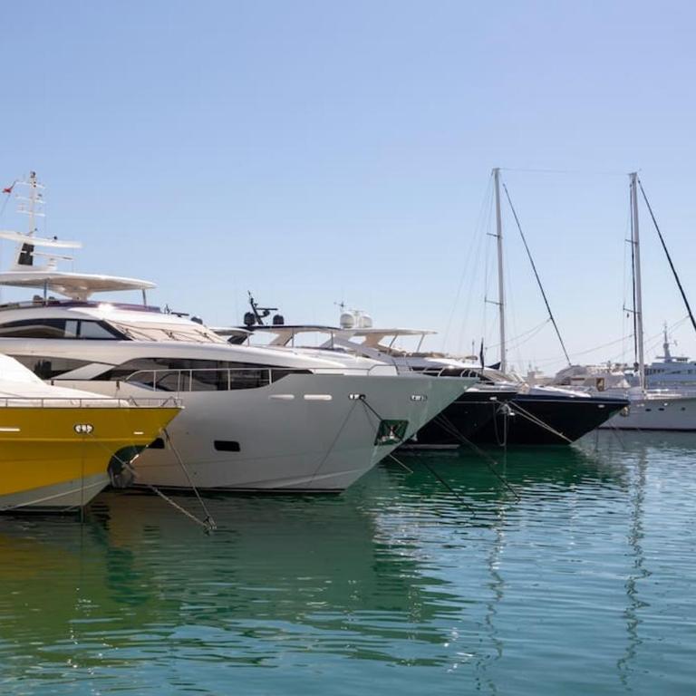 6 Luxury sea View Puerto Banus - Two-Bedroom Apartment - 17