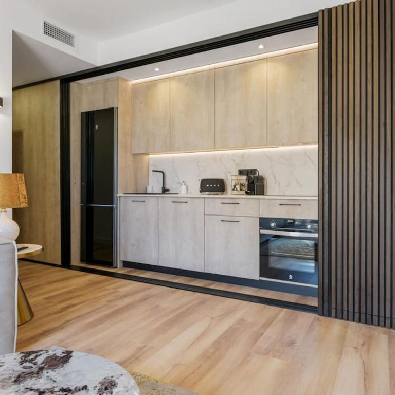 6 Luxury sea View Puerto Banus - Two-Bedroom Apartment - 5