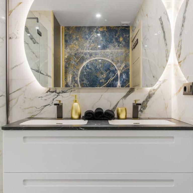 6 Luxury sea View Puerto Banus - Two-Bedroom Apartment - 11