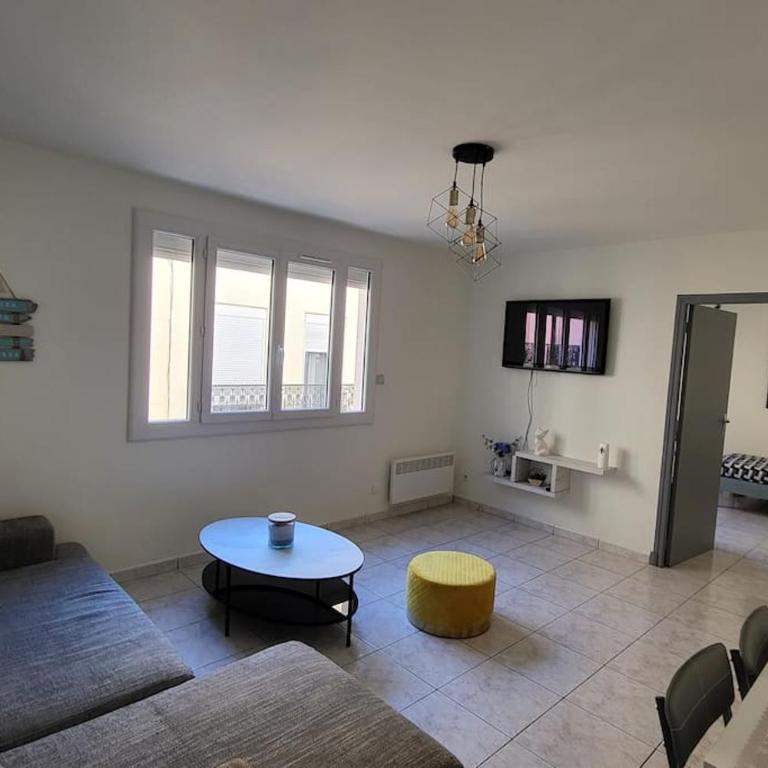 Appartement chaleureux, proche de la gare - Apartment mit 2 Schlafzimmern - 1