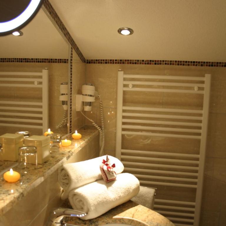 Hotel ARNIKA Garni - Comfort Doppelzimmer Plus - 7