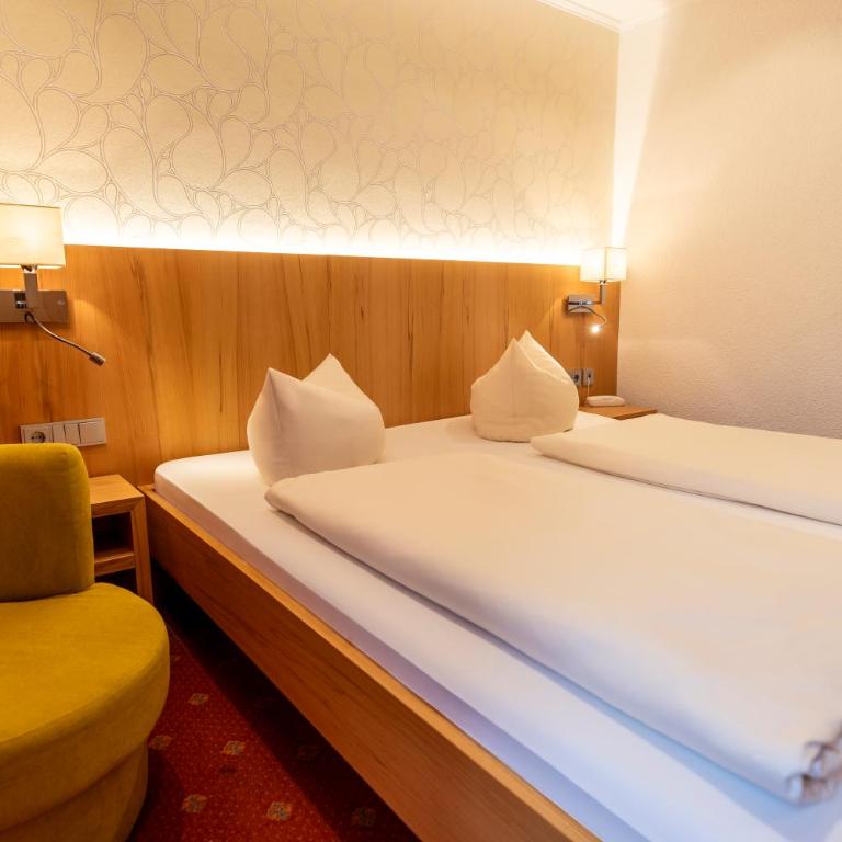 Hotel ARNIKA Garni - Standard Doppelzimmer - 1