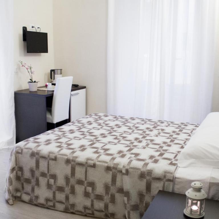 Stardust Rome Guest House - Camera Matrimoniale/Doppia con Letti Singoli - 27