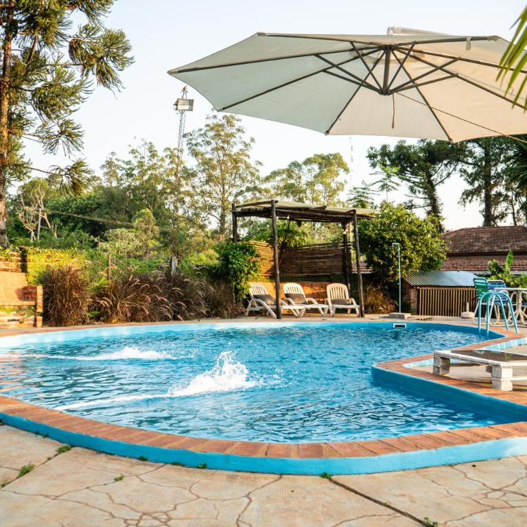 " Casa quinta "San Bernardo" Con Pileta y amplio jardín - Casa - 36