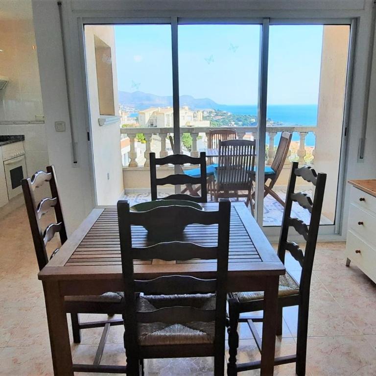 Apartamento familiar con piscina, jardín y terrazas - Llançà - ES-170-22 - Apartamento - 3