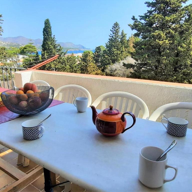 Casa tranquila con jardín, 4 habitaciones, cerca de la playa en Llançà - ES-170-65 - Villa - 1