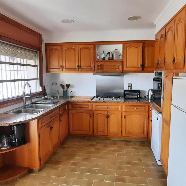 Casa tranquila con jardín, 4 habitaciones, cerca de la playa en Llançà - ES-170-65 - Villa - 6