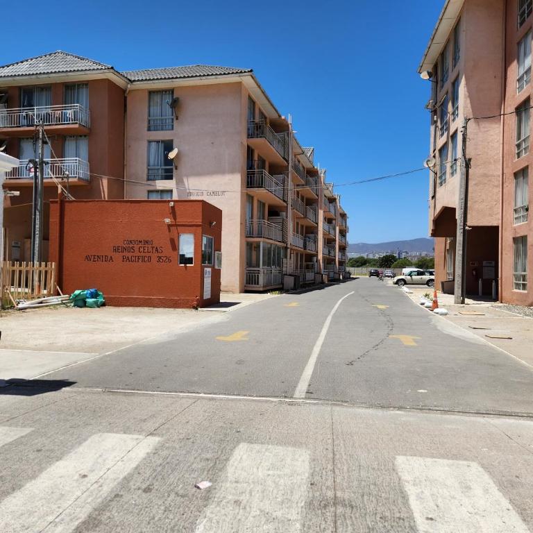 Departamento grande cerca de la playa La Serena - Three-Bedroom Apartment - 12