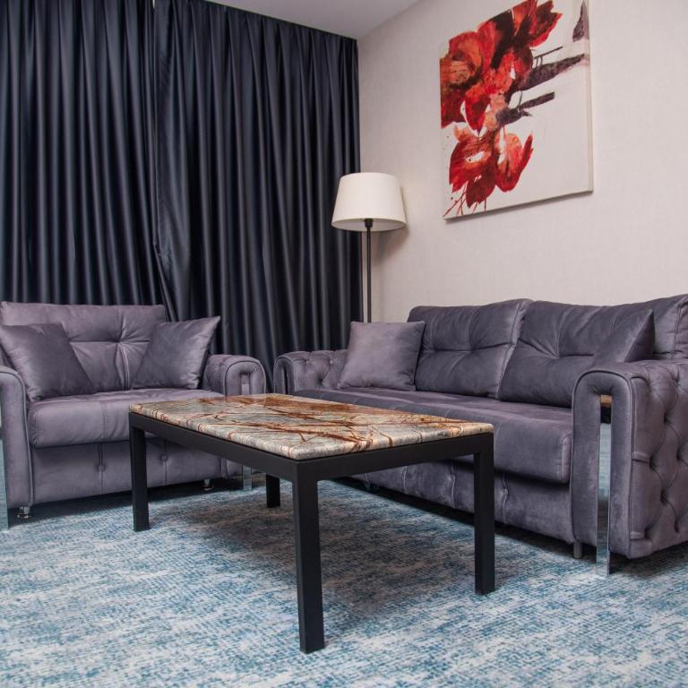 Bristol Hotel Podgorica - Deluxe Suite - 1