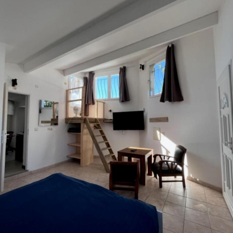 Cosy T2 les pieds dans la mer - Appartement - 1