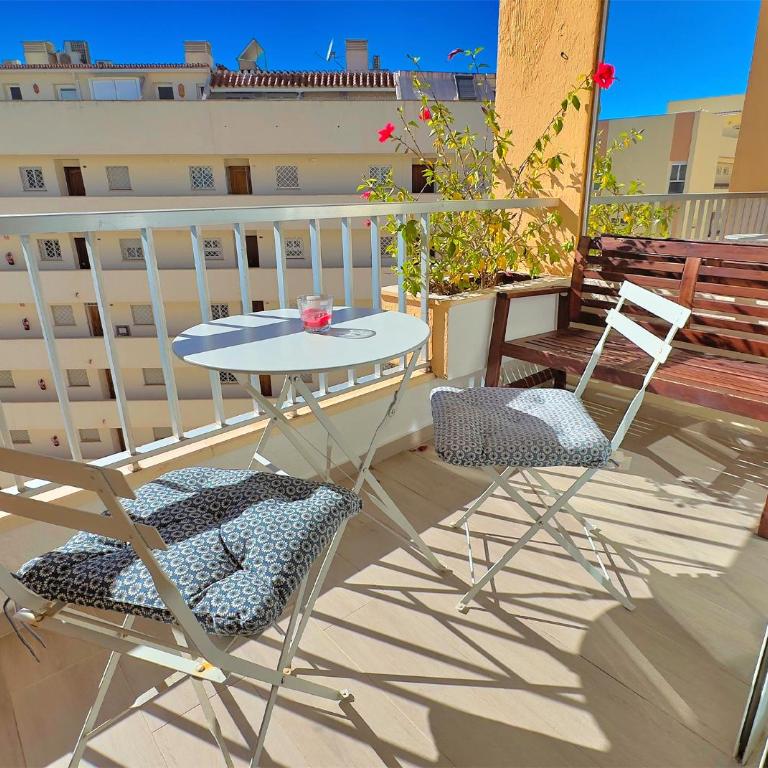 Great studio Beachfront Marbella center Neptuno building Ninth floor - Estudio - 3