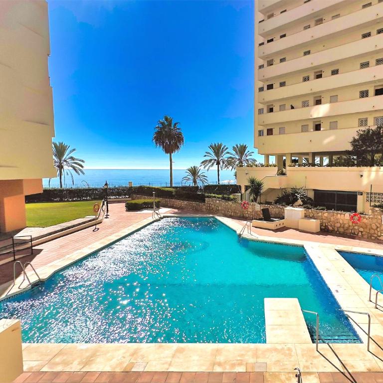 Great studio Beachfront Marbella center Neptuno building Ninth floor - Estudio - 18