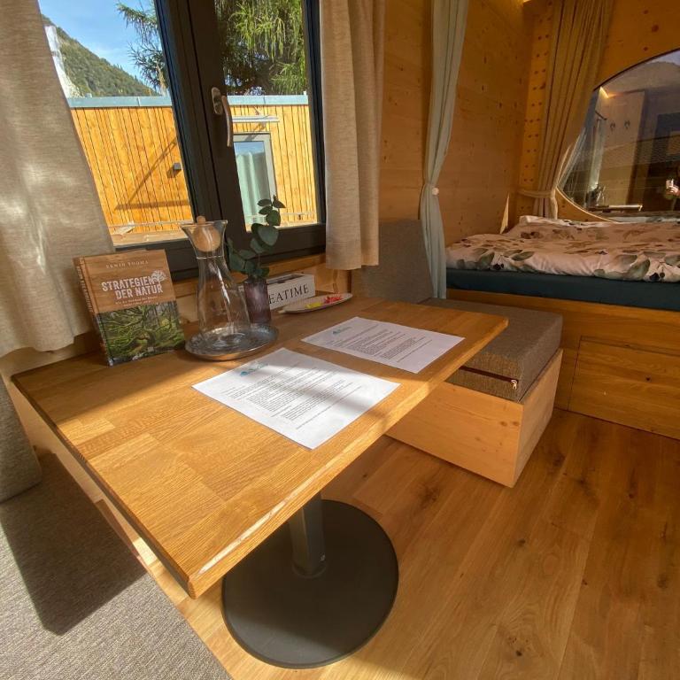 Unique Tiny Eco Lodges with gorgeous views to Jungfrau Massiv - One-Bedroom House - 4