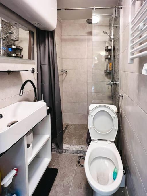 Stylish studio in city center - Apartman sa 1 Spavaćom Sobom - 8