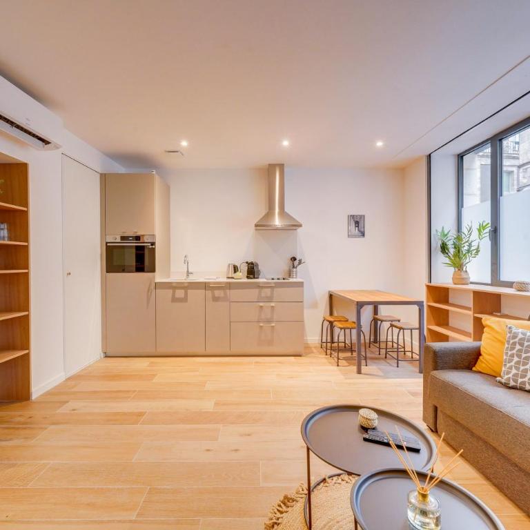 Les Capucines - Bel appt en centre-ville - One-Bedroom Apartment - 2