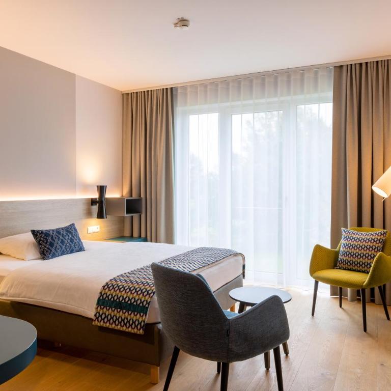 Parkhotel Maximilian Ottobeuren - Superior Doppelzimmer Amalia mit Klimaanlage - 2