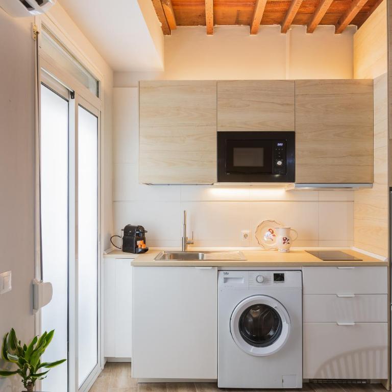 Quiet apartment in the center - Apartamento - 21