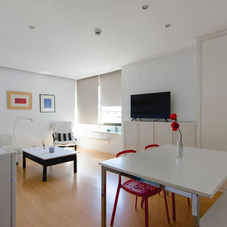 Beautiful flat a stone's throw from the Retiro-VILL - One-Bedroom Apartment - 2