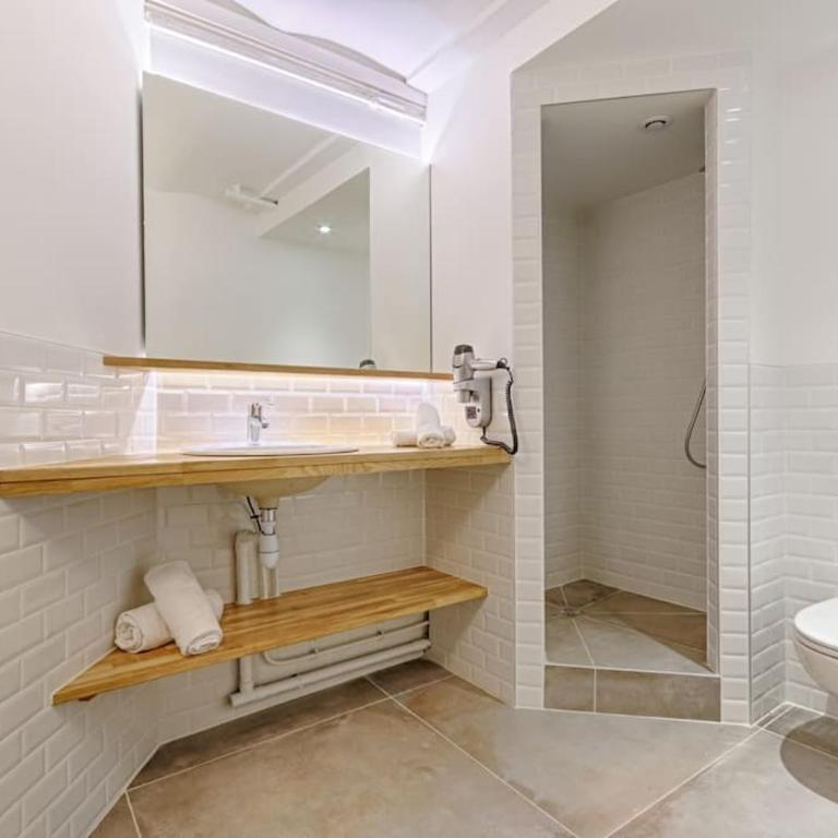 Cozy Duplex 6P - Arc de Triomphe - Two-Bedroom Apartment - 15