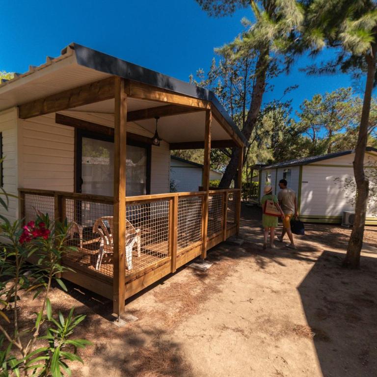 Camping La Pinède Enchantée - Bungalow 1 Chambre - 9
