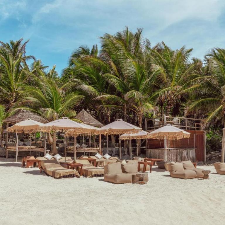 James Bond - Centric studio & Private Plunge Pool & Beach club access - Apartamento con balcón - 4