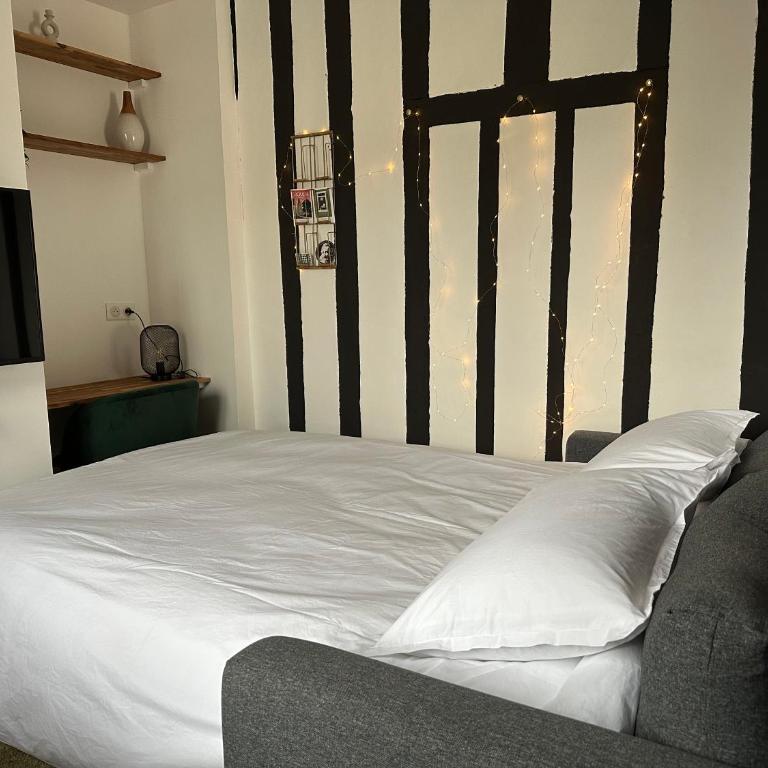 La place d'Henri, Rouen centre - One-Bedroom Apartment - 8