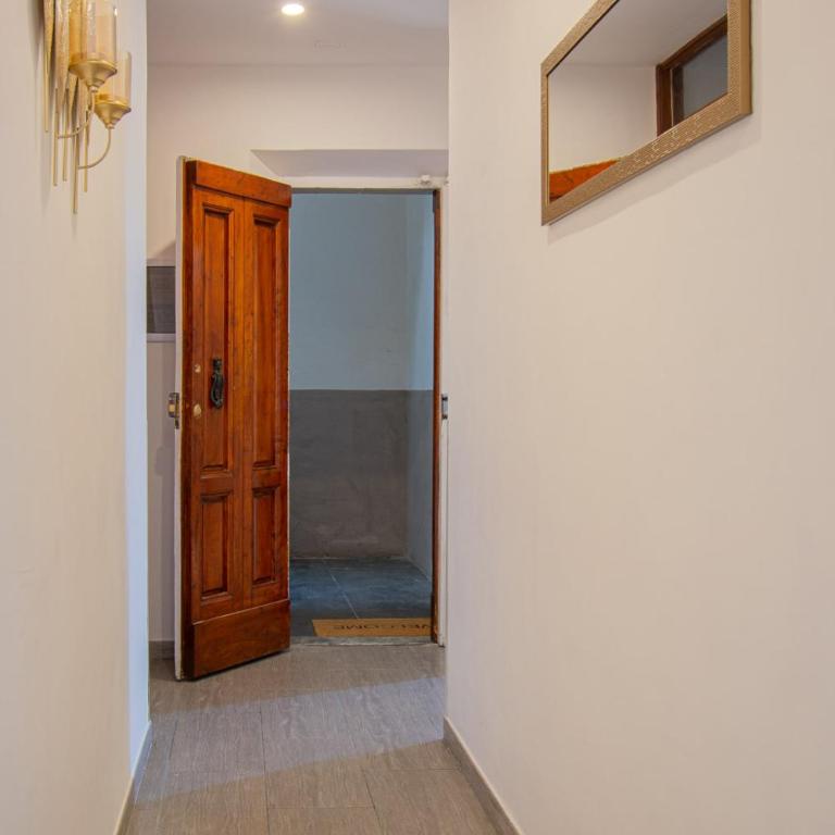 Paraiso - Camera Matrimoniale/Doppia con Letti Singoli con Bagno in Comune - 2