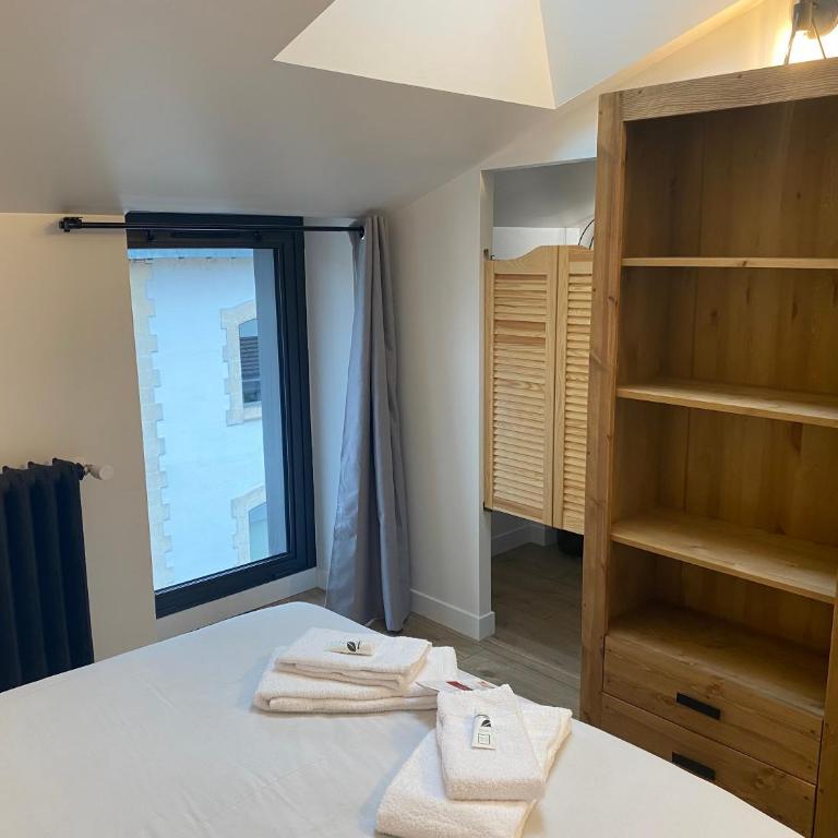 La Bellours Maison d Hôtes avec Piscine - Chambre Double - 4