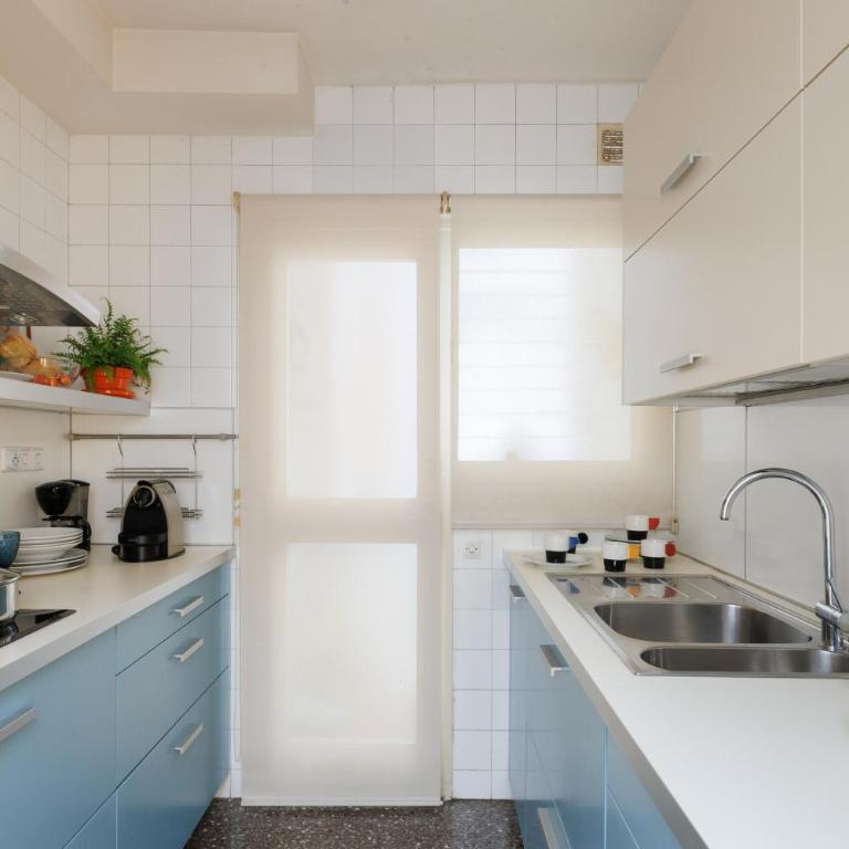 Housalia Gracia 2 - Three-Bedroom Apartment - 14