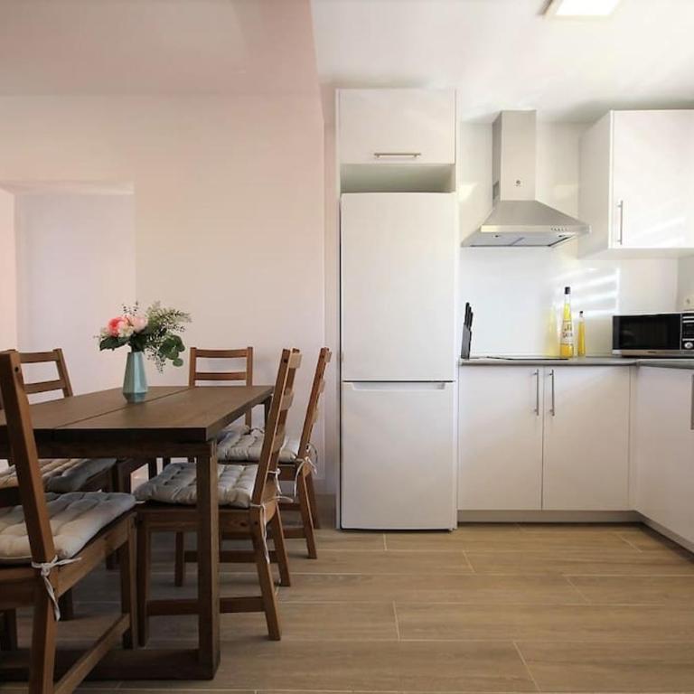 Yamato Apartment Albir - Two-Bedroom Apartment - 10